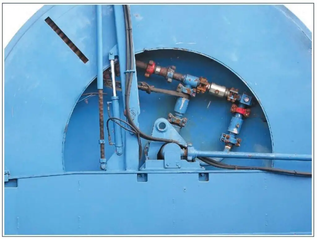 Coiled Tubing Reel, Rotating Joint Connection