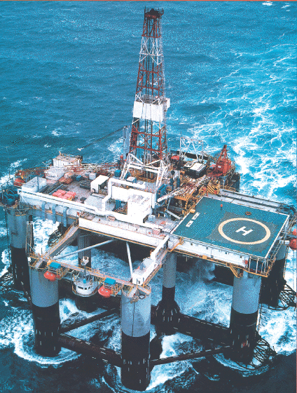 Semi-Submersible offshore drilling rig
